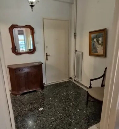 Central Apartment near University